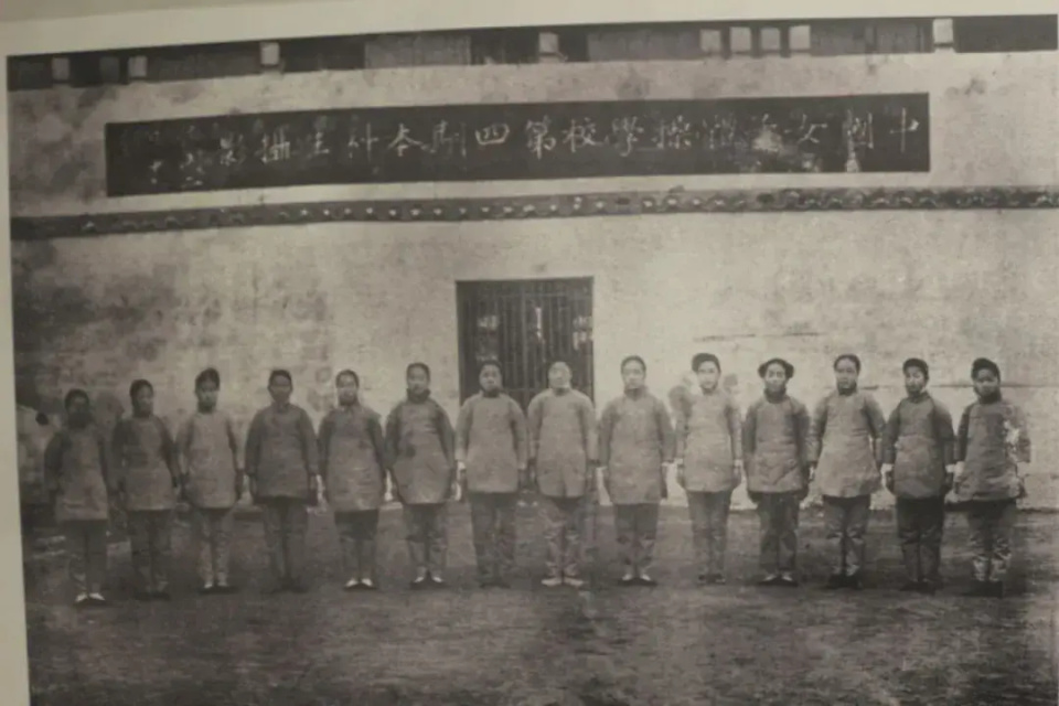 img, 上奋力拼搏