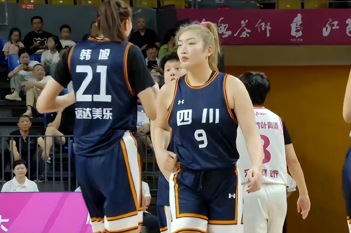 此前对阵上, 篮板